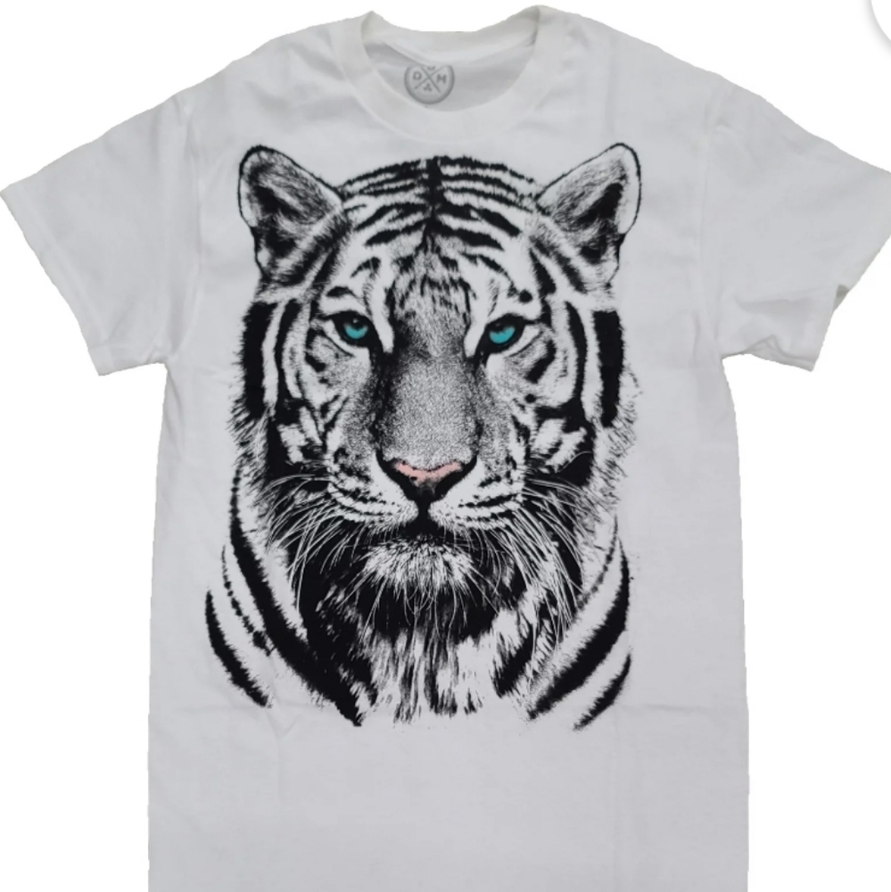 White Tiger White Graphic T-Shirt - 2XL